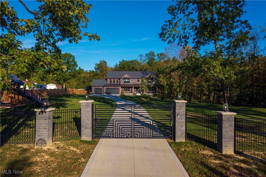 Medina, Ohio, 44256, United States, 4 Bedrooms Bedrooms, ,5 BathroomsBathrooms,Residential,Active,1953983