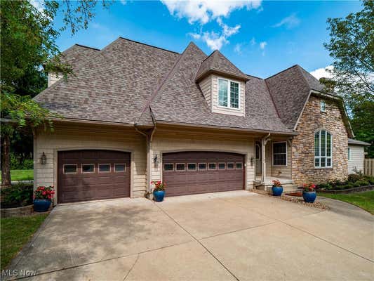 24330 BRIAR PATCH DR, OLMSTED FALLS, OH 44138 - Image 1