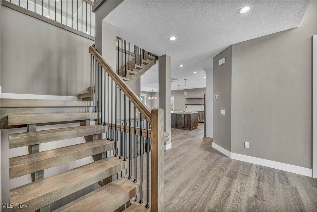 Shaker Heights, Ohio, 44122, United States, 6 Bedrooms Bedrooms, ,5 BathroomsBathrooms,Residential,Active,1909081