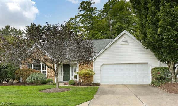 130 STONEBROOKE OVAL, CHAGRIN FALLS, OH 44022 - Image 1