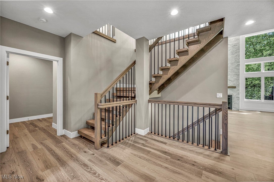 Shaker Heights, Ohio, 44122, United States, 6 Bedrooms Bedrooms, ,5 BathroomsBathrooms,Residential,Active,1909081