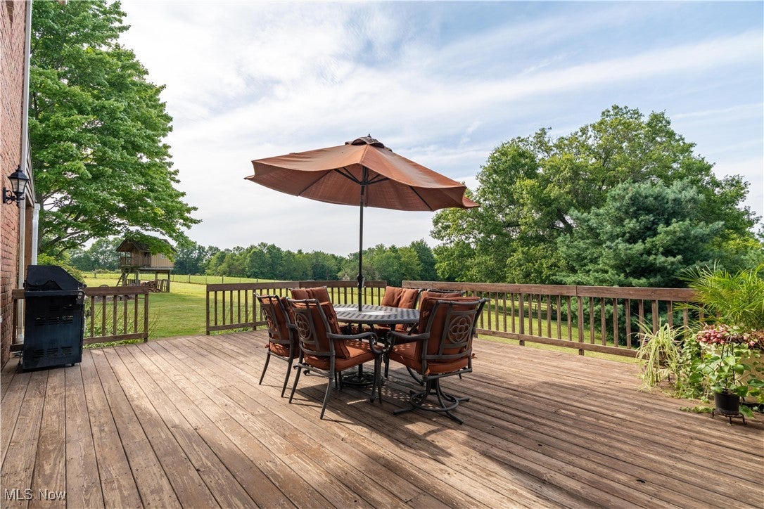 Marshallville, Ohio, 44645, United States, 4 Bedrooms Bedrooms, ,4 BathroomsBathrooms,Residential,Active,1909596