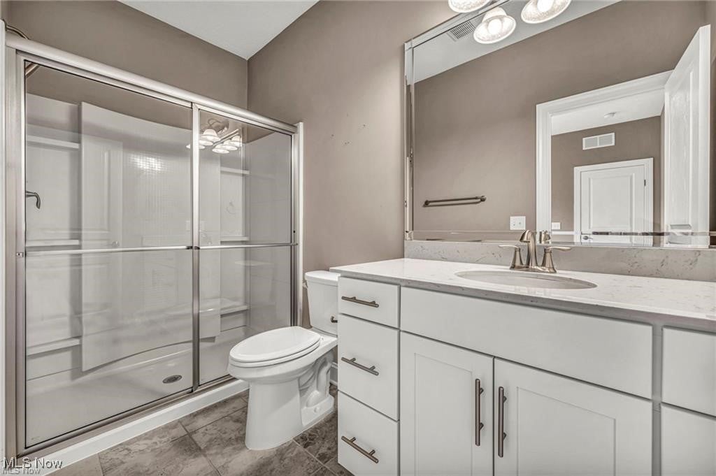 Chagrin Falls, Ohio, 44022, United States, 3 Bedrooms Bedrooms, ,4 BathroomsBathrooms,Residential,Active,1945059
