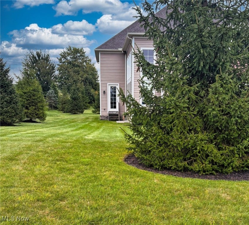 Chagrin Falls, Ohio, 44023, United States, 5 Bedrooms Bedrooms, ,5 BathroomsBathrooms,Residential,Active,1929410