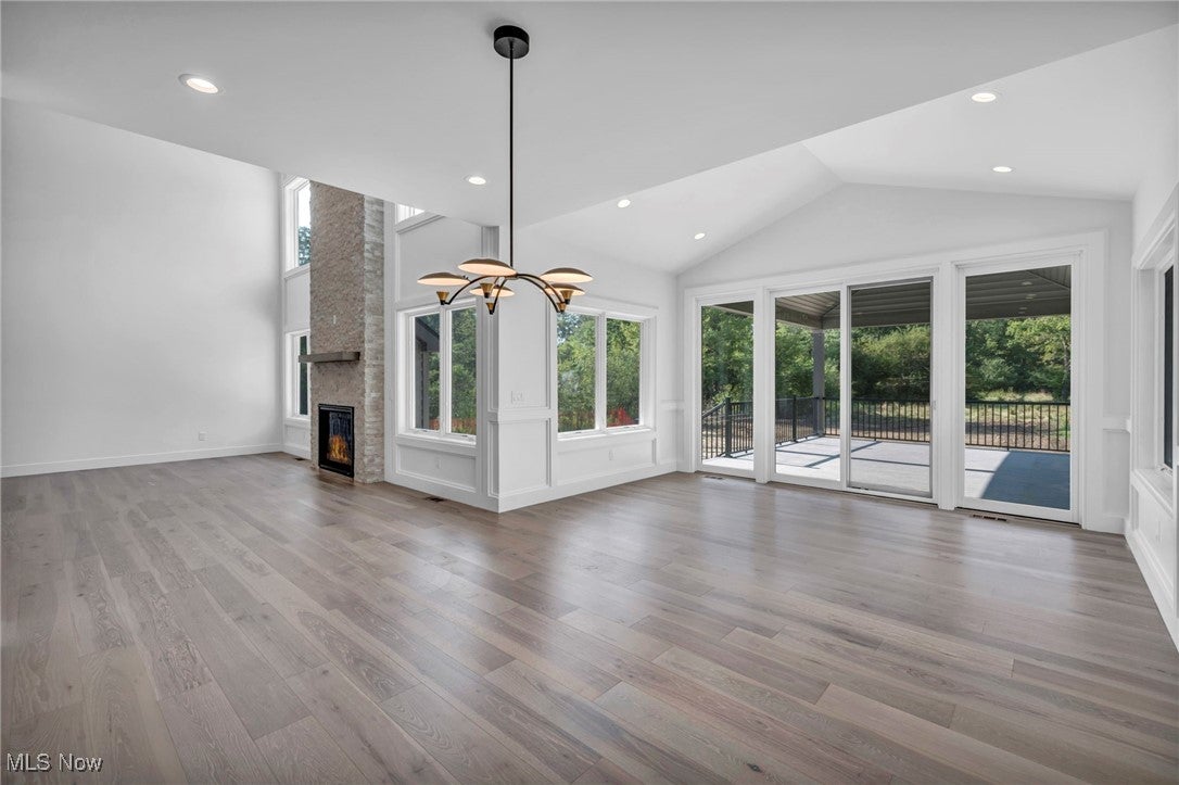 Aurora, Ohio, 44202, United States, 6 Bedrooms Bedrooms, ,5 BathroomsBathrooms,Residential,Active,1909651