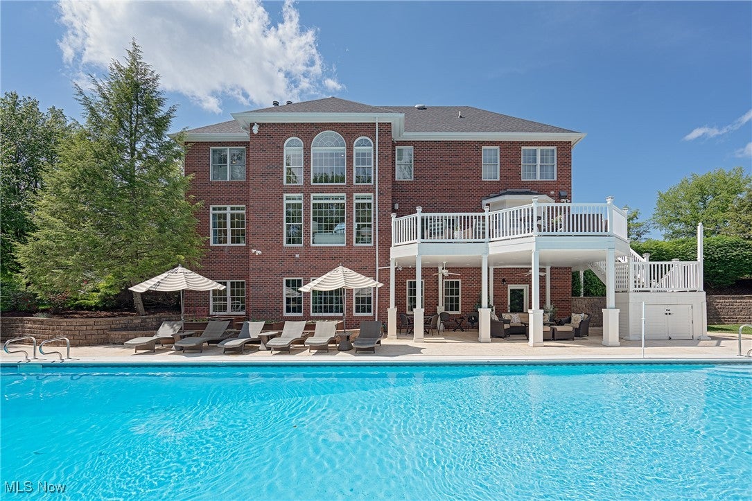 Marietta, Ohio, 45750, United States, ,6 BathroomsBathrooms,Residential,Active,1824493
