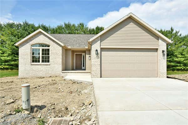 2873 PEBBLE CREEK CT, CORTLAND, OH 44410 - Image 1