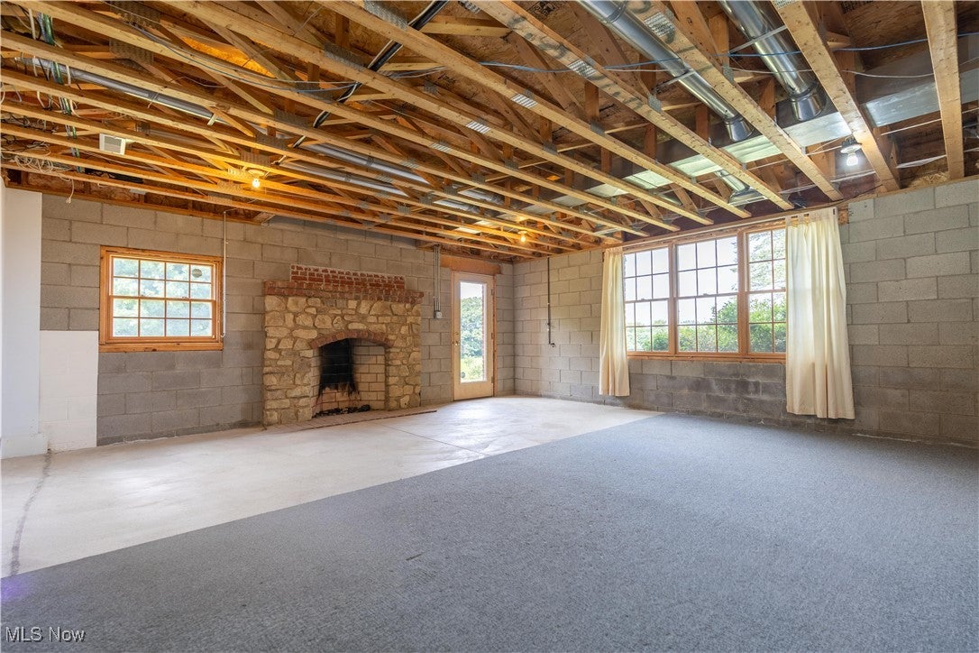 Marshallville, Ohio, 44645, United States, 4 Bedrooms Bedrooms, ,4 BathroomsBathrooms,Residential,Active,1909596