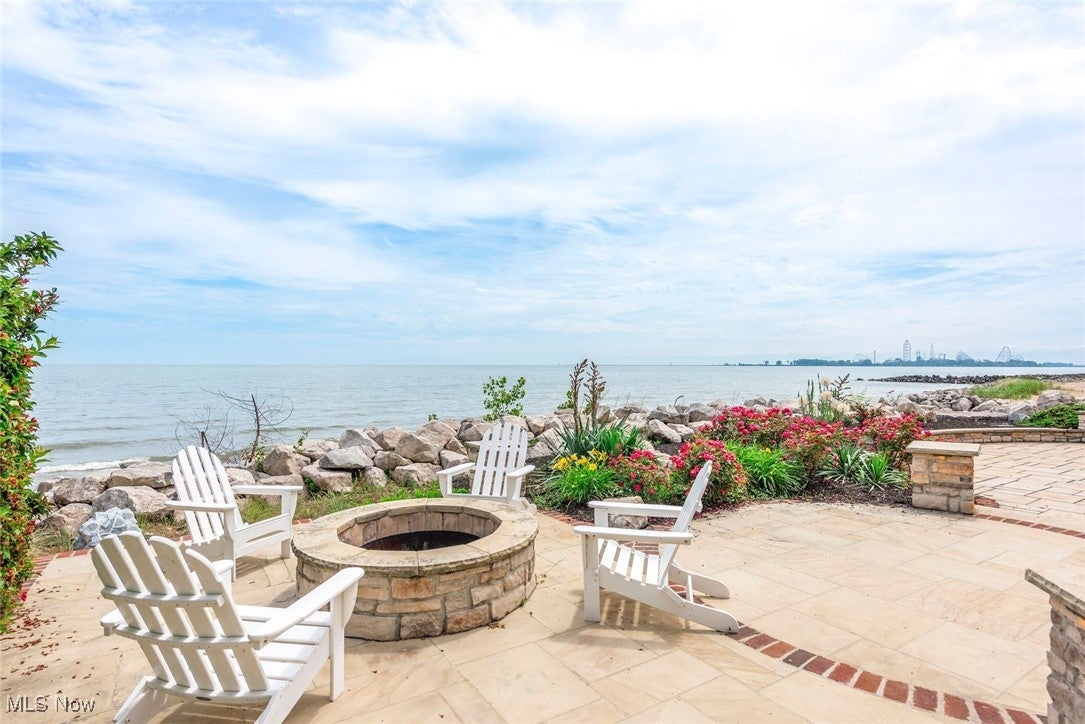 Marblehead, Ohio, 43440, United States, 6 Bedrooms Bedrooms, ,7 BathroomsBathrooms,Residential,Active,1756928