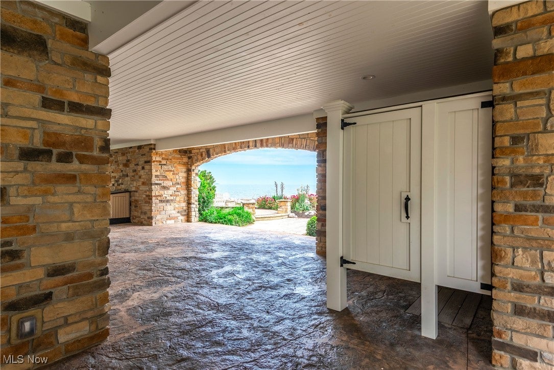 Marblehead, Ohio, 43440, United States, 6 Bedrooms Bedrooms, ,7 BathroomsBathrooms,Residential,Active,1756928