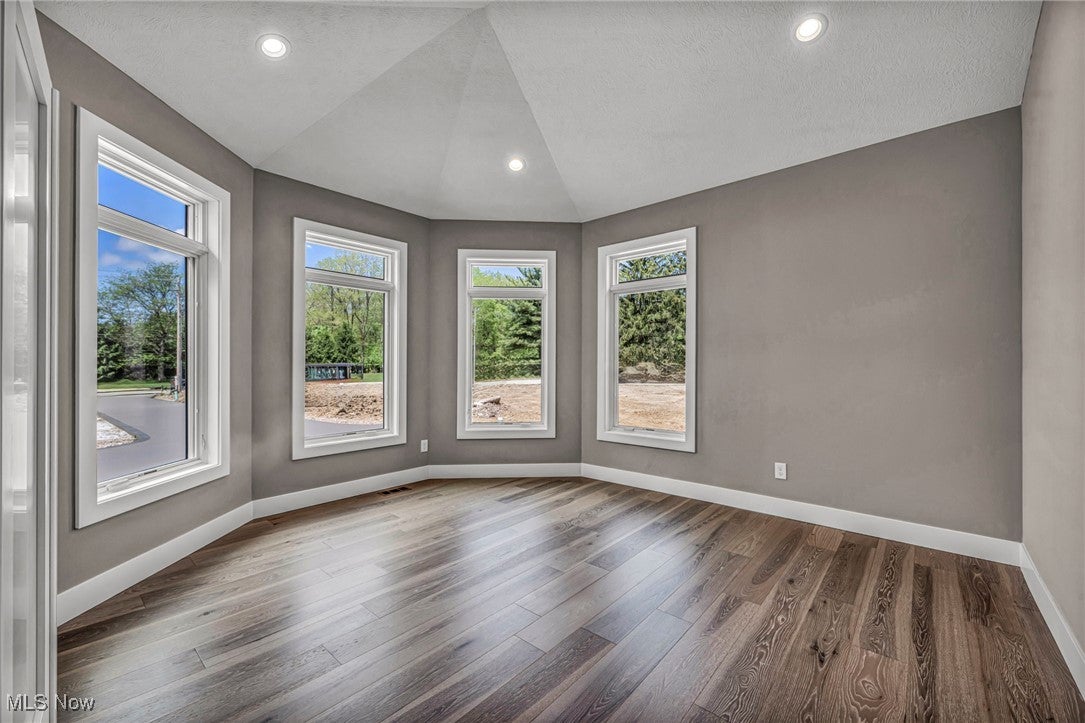 Shaker Heights, Ohio, 44122, United States, 6 Bedrooms Bedrooms, ,5 BathroomsBathrooms,Residential,Active,1909081