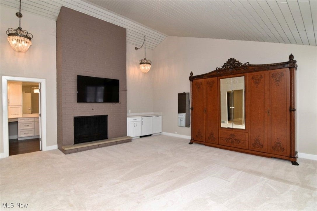 Shaker Heights, Ohio, 44122, United States, 4 Bedrooms Bedrooms, ,5 BathroomsBathrooms,Residential,Contingent,2007147