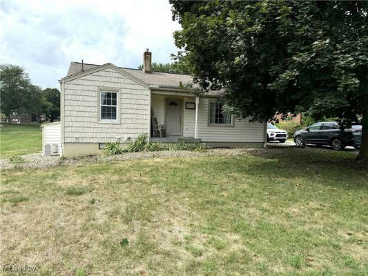 222 CHURCH ST SW, SUGARCREEK, OH 44681 - Image 1