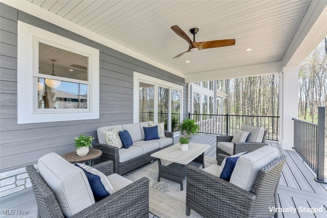 Aurora, Ohio, 44202, United States, 4 Bedrooms Bedrooms, ,4 BathroomsBathrooms,Residential,Active,2009163