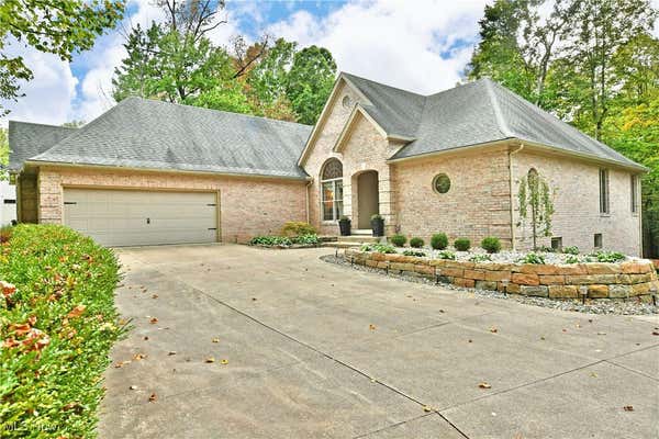 5551 WALNUT GROVE CIR, STRUTHERS, OH 44471 - Image 1