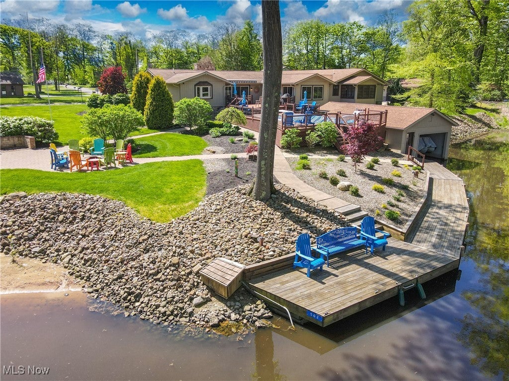 Roaming Shores, Ohio, 44084, United States, ,5 BathroomsBathrooms,Residential,Active,1820347