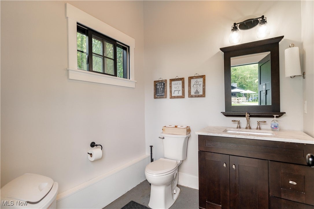 Akron, Ohio, 44312, United States, 3 Bedrooms Bedrooms, ,4 BathroomsBathrooms,Residential,Active,1929696
