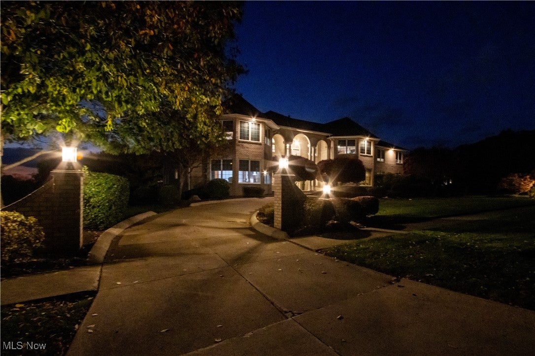 Wooster, Ohio, 44691, United States, 6 Bedrooms Bedrooms, ,9 BathroomsBathrooms,Residential,Active,1988412