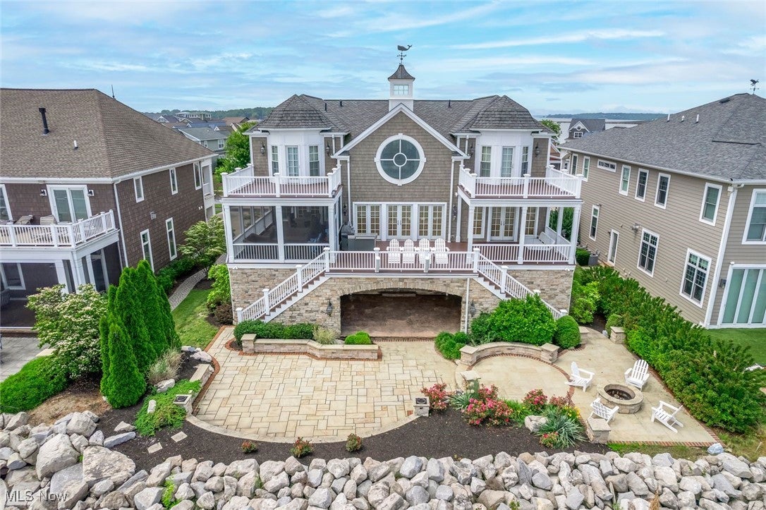 Marblehead, Ohio, 43440, United States, 6 Bedrooms Bedrooms, ,7 BathroomsBathrooms,Residential,Active,1756928