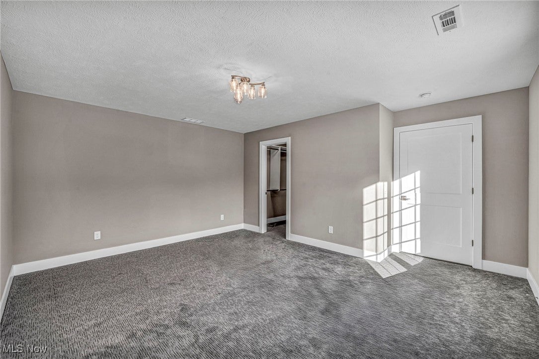 Moreland Hills, Ohio, 44022, United States, 5 Bedrooms Bedrooms, ,6 BathroomsBathrooms,Residential,Contingent,1903201