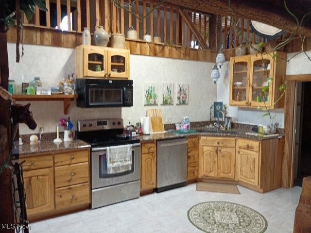 New London, Ohio, 44851, United States, 4 Bedrooms Bedrooms, ,3 BathroomsBathrooms,Residential,Active,1922737