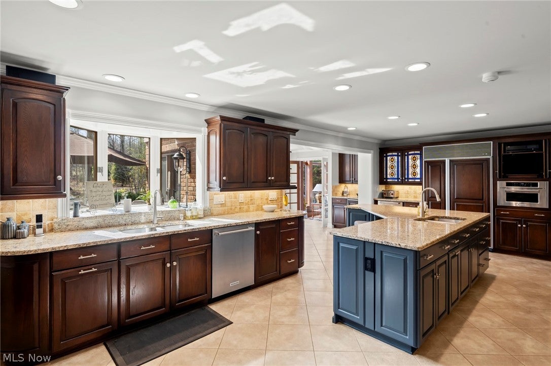 Brecksville, Ohio, 44141, United States, 9 Bedrooms Bedrooms, ,8 BathroomsBathrooms,Residential,Active,2027795