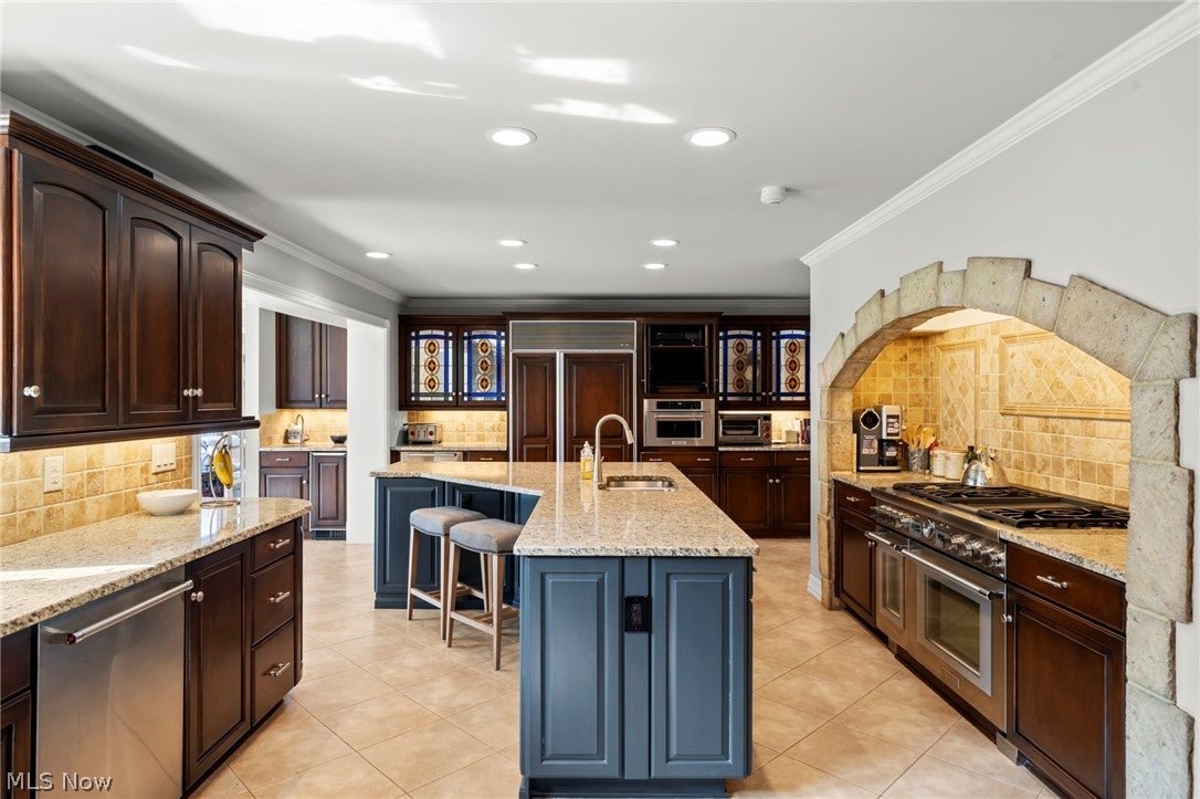 Brecksville, Ohio, 44141, United States, 9 Bedrooms Bedrooms, ,8 BathroomsBathrooms,Residential,Active,2027795