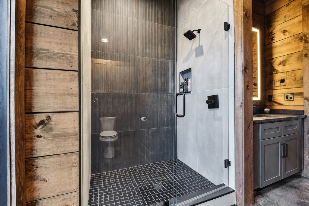 Blue Ridge, Georgia, 30513, United States, 5 Bedrooms Bedrooms, ,6 BathroomsBathrooms,Residential,Active,2017447