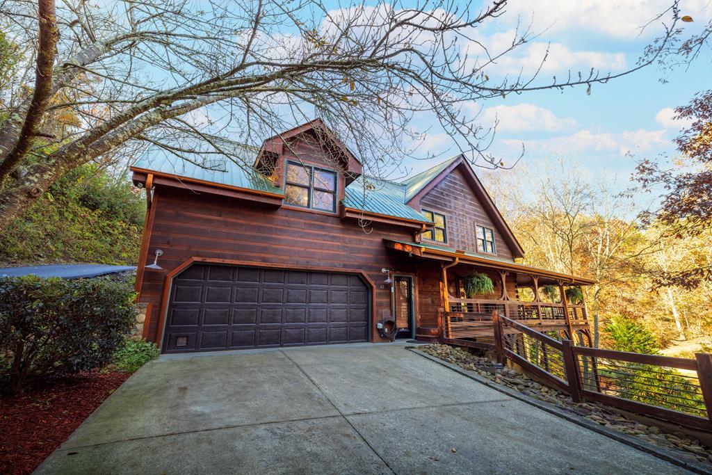 Blue Ridge, Georgia, 30513, United States, 4 Bedrooms Bedrooms, ,4 BathroomsBathrooms,Residential,Active,1990018