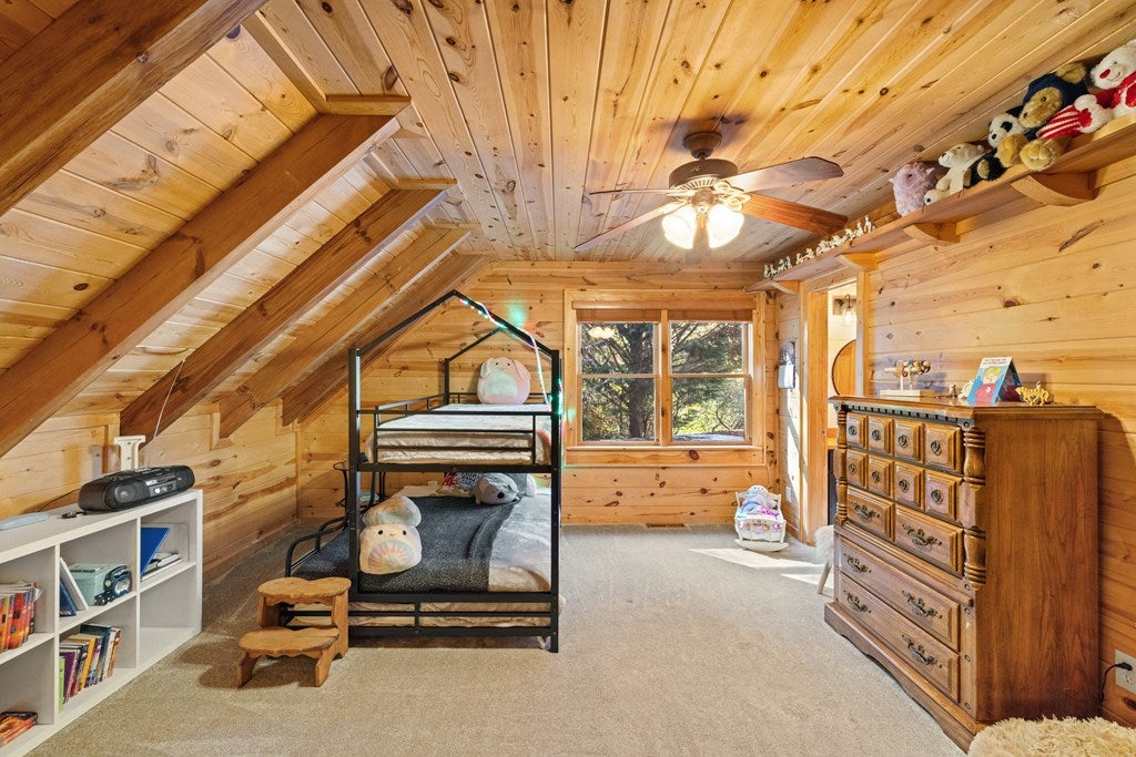 Blue Ridge, Georgia, 30513, United States, 4 Bedrooms Bedrooms, ,4 BathroomsBathrooms,Residential,Active,1990018