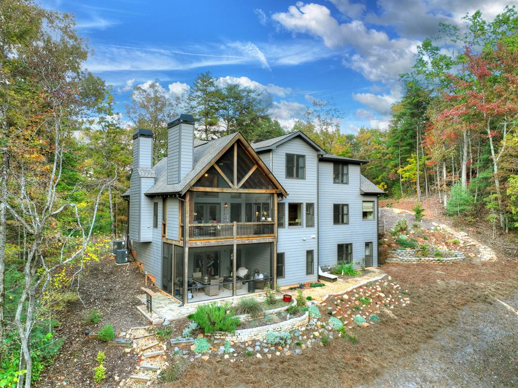 Ellijay, Georgia, 30540, United States, 5 Bedrooms Bedrooms, ,4 BathroomsBathrooms,Residential,Active,1745330
