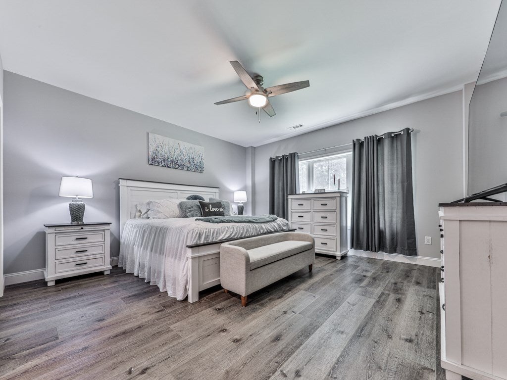 Ellijay, Georgia, 30540, United States, 4 Bedrooms Bedrooms, ,5 BathroomsBathrooms,Residential,Active,2007131