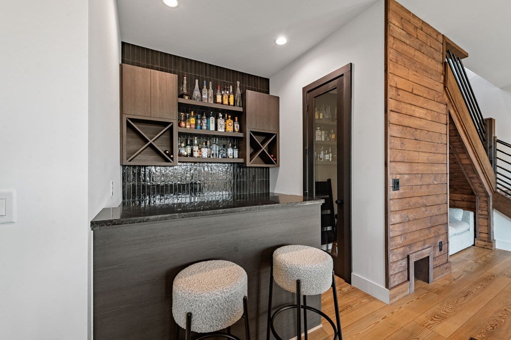 Ellijay, Georgia, 30540, United States, 4 Bedrooms Bedrooms, ,3 BathroomsBathrooms,Residential,Active,1985878