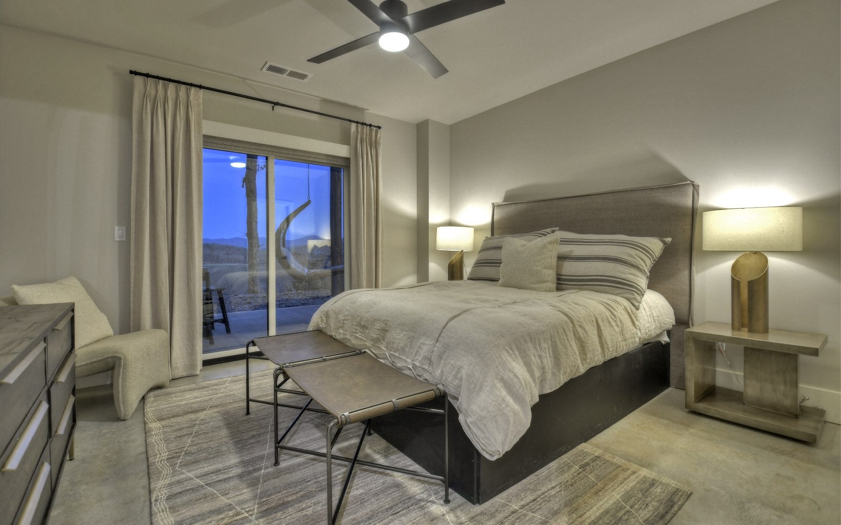 Morganton, Georgia, 30560, United States, 3 Bedrooms Bedrooms, ,4 BathroomsBathrooms,Residential,Active,2007013