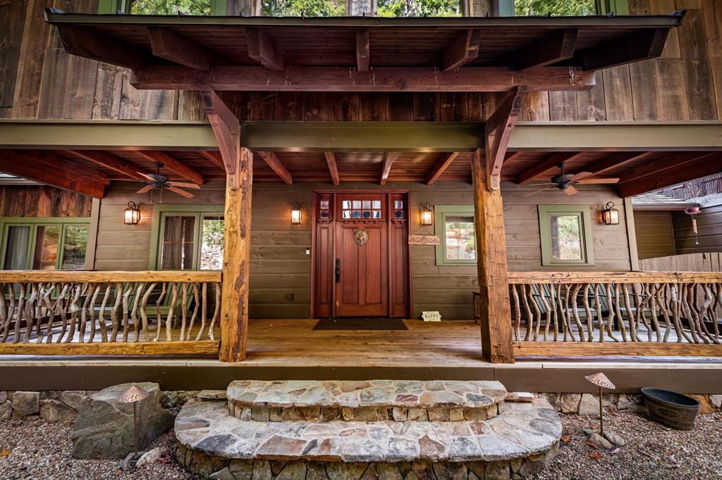 Ellijay, Georgia, 30536, United States, 5 Bedrooms Bedrooms, ,5 BathroomsBathrooms,Residential,Active,1973280