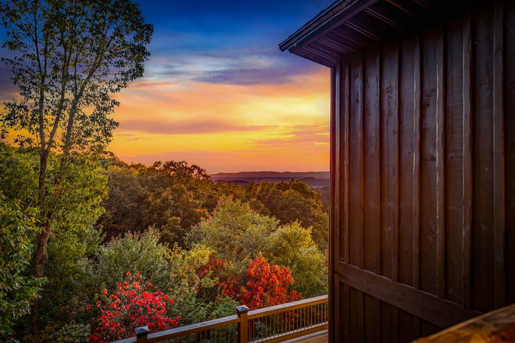 Ellijay, Georgia, 30536, United States, 5 Bedrooms Bedrooms, ,5 BathroomsBathrooms,Residential,Active,1973280