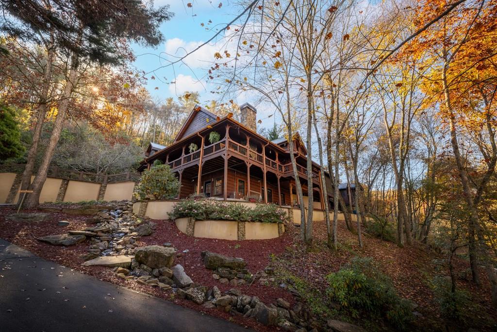 Blue Ridge, Georgia, 30513, United States, 4 Bedrooms Bedrooms, ,4 BathroomsBathrooms,Residential,Active,1990018