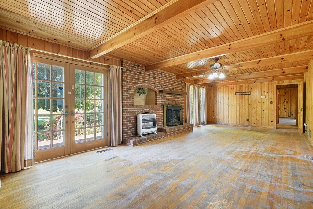 Ellijay, Georgia, 30540, United States, 4 Bedrooms Bedrooms, ,4 BathroomsBathrooms,Residential,Active,1954327