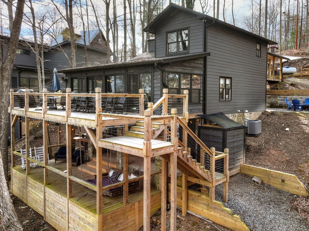 Blue Ridge, Georgia, 30513, United States, 3 Bedrooms Bedrooms, ,3 BathroomsBathrooms,Residential,Active,2029742