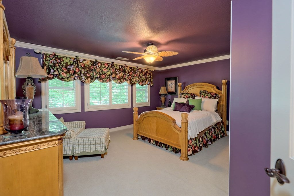 Hiawassee, Georgia, 30546, United States, 4 Bedrooms Bedrooms, ,5 BathroomsBathrooms,Residential,Active,1741595