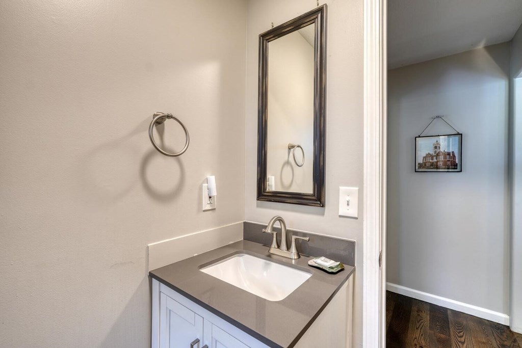 Blairsville, Georgia, 30512, United States, 4 Bedrooms Bedrooms, ,4 BathroomsBathrooms,Residential,Active,1920254