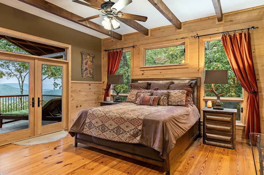 Morganton, Georgia, 30560, United States, 4 Bedrooms Bedrooms, ,5 BathroomsBathrooms,Residential,Active,1952626