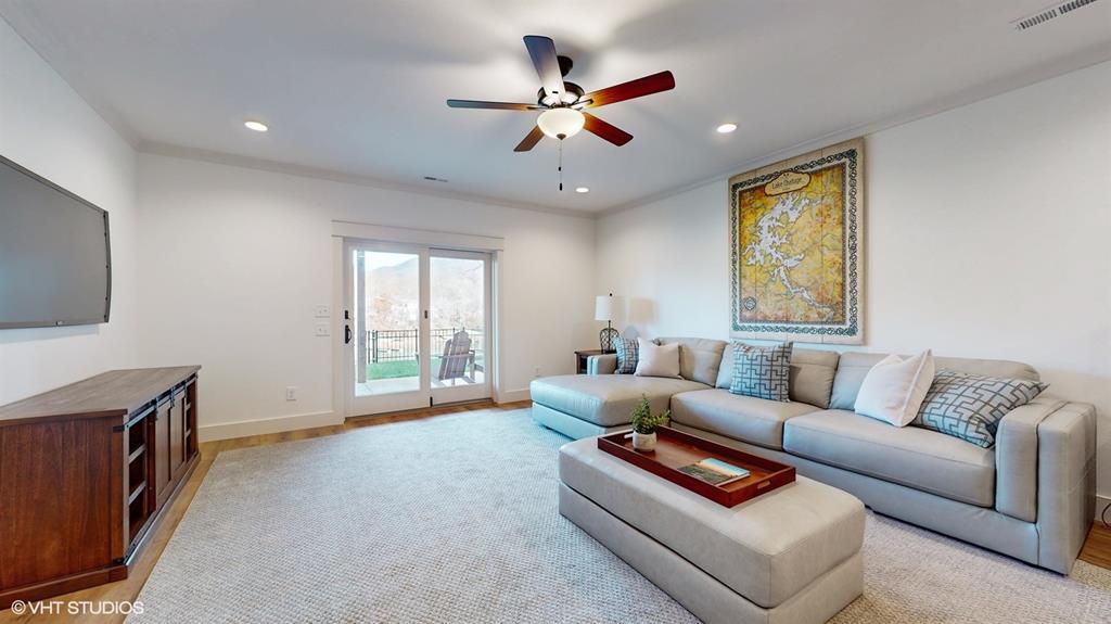 Hiawassee, Georgia, 30546, United States, 4 Bedrooms Bedrooms, ,5 BathroomsBathrooms,Residential,Active,1899221