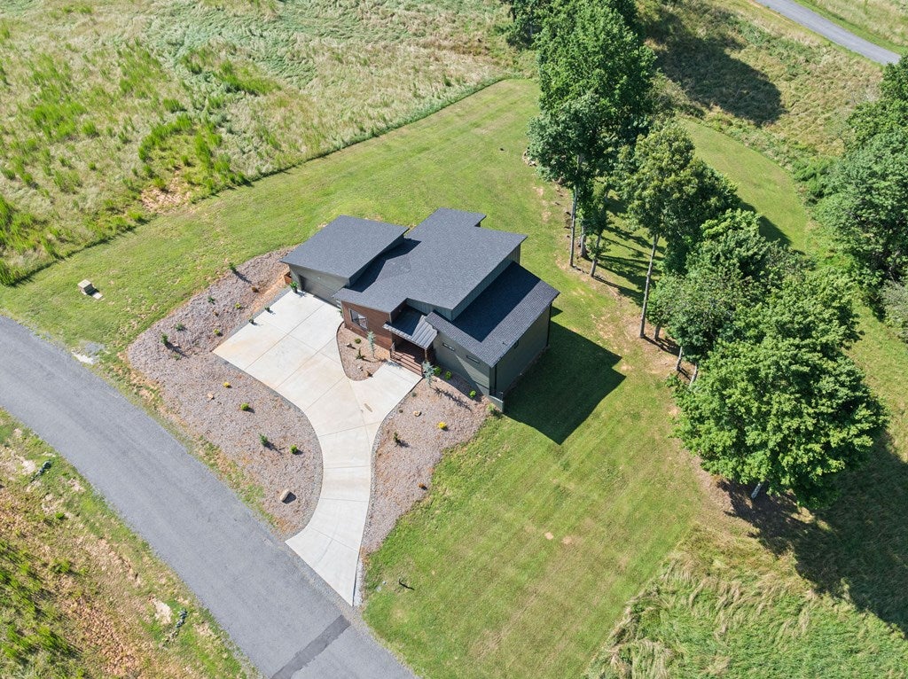 Morganton, Georgia, 30560, United States, 4 Bedrooms Bedrooms, ,4 BathroomsBathrooms,Residential,Active,1920223