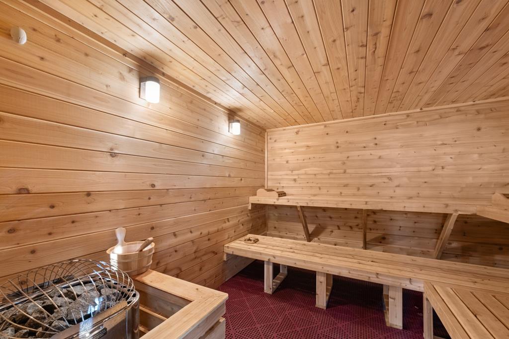 Ellijay, Georgia, 30536, United States, 3 Bedrooms Bedrooms, ,4 BathroomsBathrooms,Residential,Active,1968120