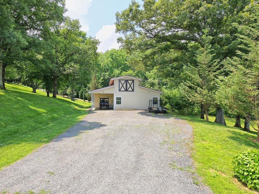 Young Harris, Georgia, 30582, United States, 4 Bedrooms Bedrooms, ,5 BathroomsBathrooms,Residential,Active,1945371