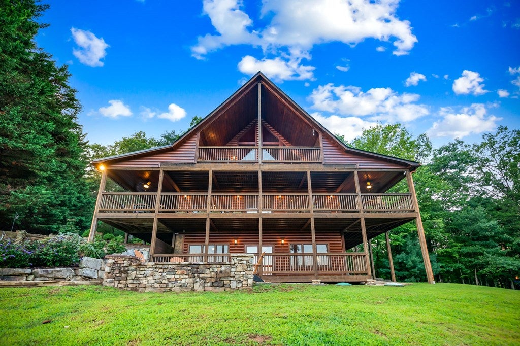 Mineral Bluff, Georgia, 30559, United States, 4 Bedrooms Bedrooms, ,4 BathroomsBathrooms,Residential,Active,1929467