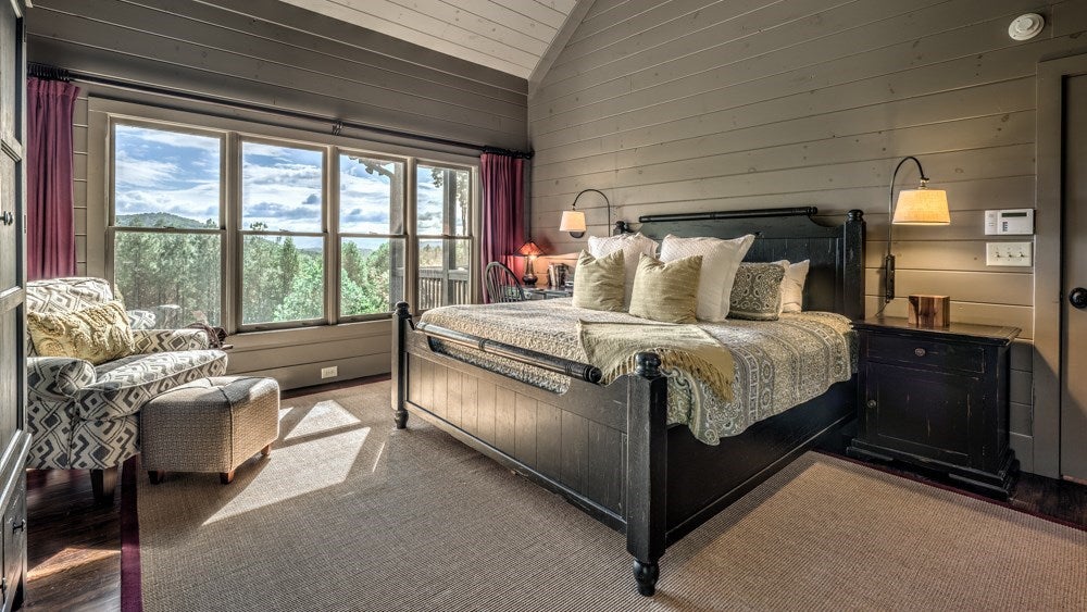 Ellijay, Georgia, 30536, United States, 6 Bedrooms Bedrooms, ,5 BathroomsBathrooms,Residential,Active,1929800