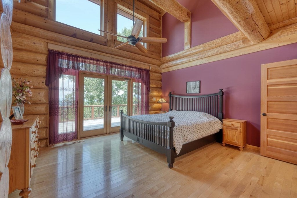 Blairsville, Georgia, 30512, United States, 4 Bedrooms Bedrooms, ,6 BathroomsBathrooms,Residential,Active,1934771