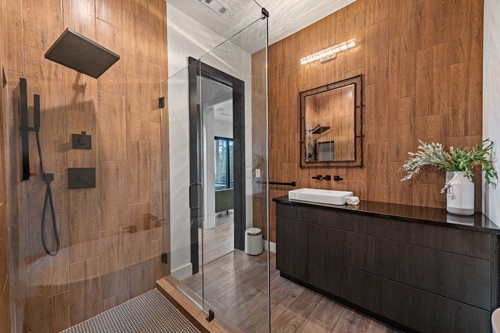 Ellijay, Georgia, 30540, United States, 4 Bedrooms Bedrooms, ,3 BathroomsBathrooms,Residential,Active,1985878